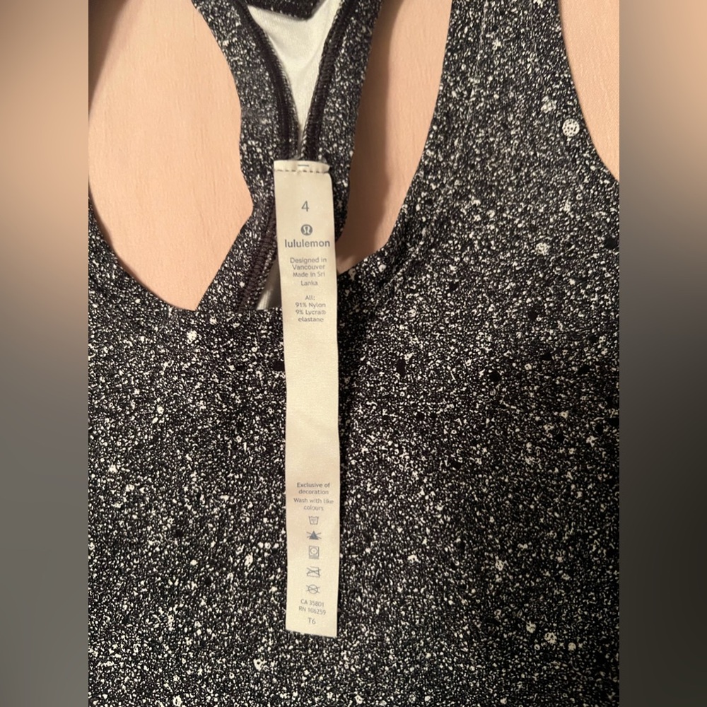 Lululemon Cool Racerback II in Mini Splatter White Black Size 4 - Picture 5 of 9